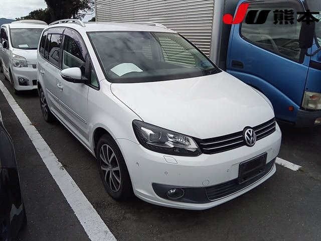 7010 Volkswagen Golf touran 1TCTH 2014 г. (JU Kumamoto)